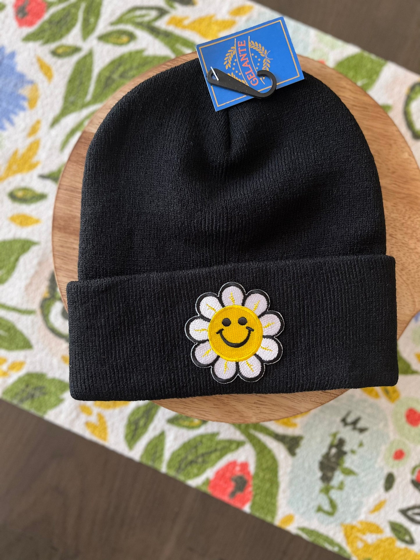 Daisy Smiley Face Beanie, Cute Casual Beanie Hat For Autumn and Winter,Unisex Beanie,Warm Windproof Hat,Outdoor Hat,Adult Woolen Hat,